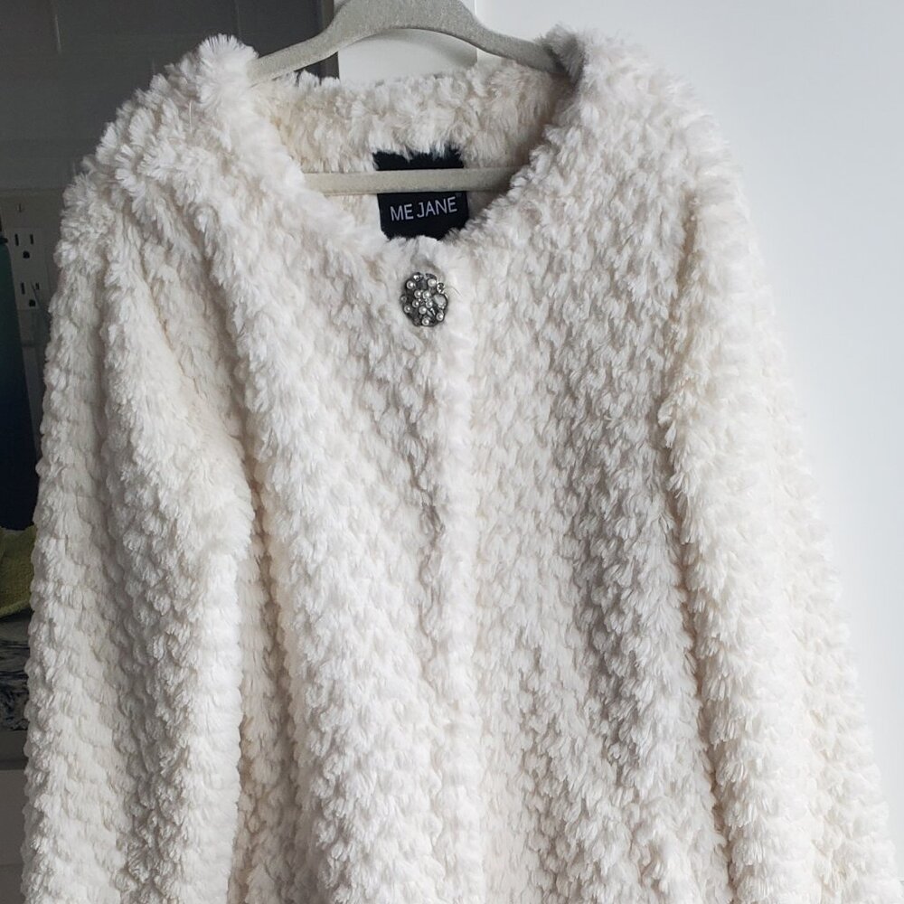 Girl Fuzzy White Jacket Me Jane size 7-9
